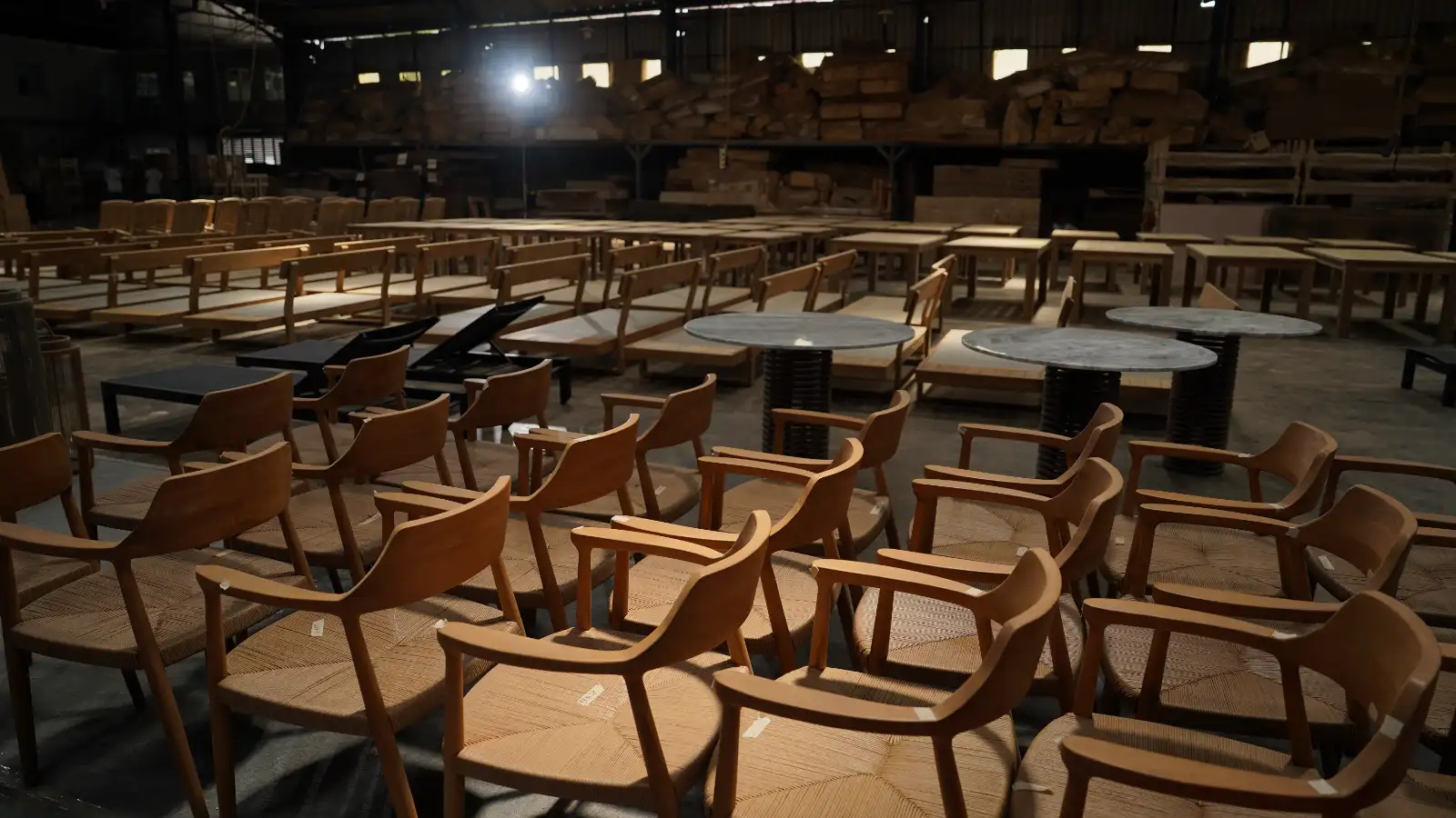 Looking to Import Furniture from Indonesia? Why Karya Exindo Is the Right Choice