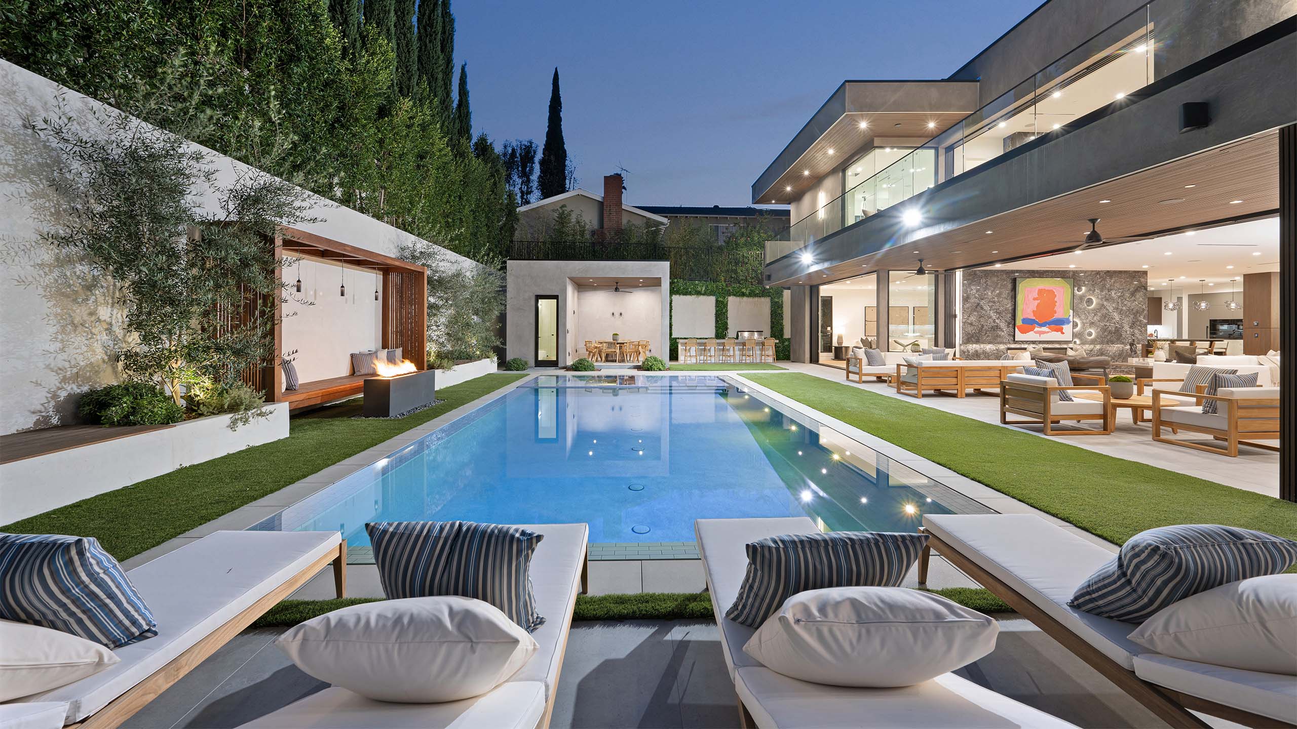 Durable Outdoor Loungers Built for All Weather